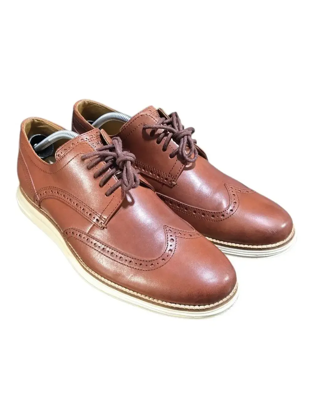 Cole Haan OriginalGrand Wingtip Oxford in Woodbury/Ivory Men's Size 11